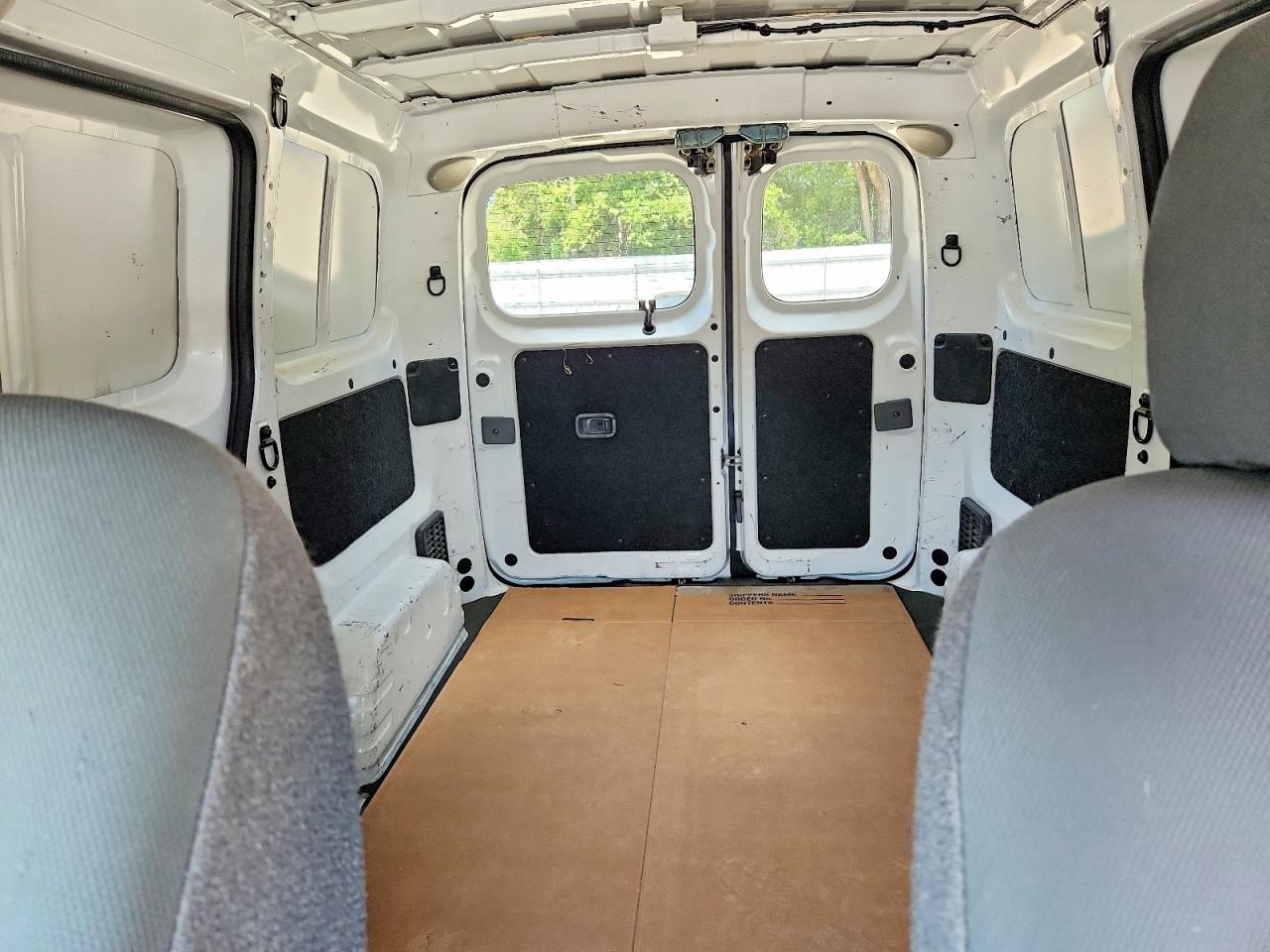 2021 NISSAN NV200 S photo 19