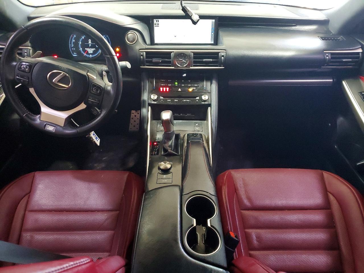 2018 LEXUS IS 300 photo 15