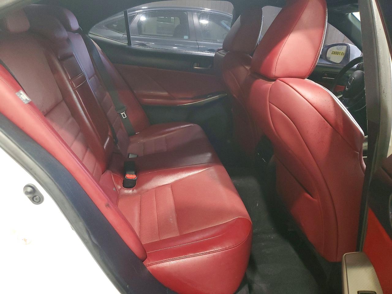 2018 LEXUS IS 300 photo 19