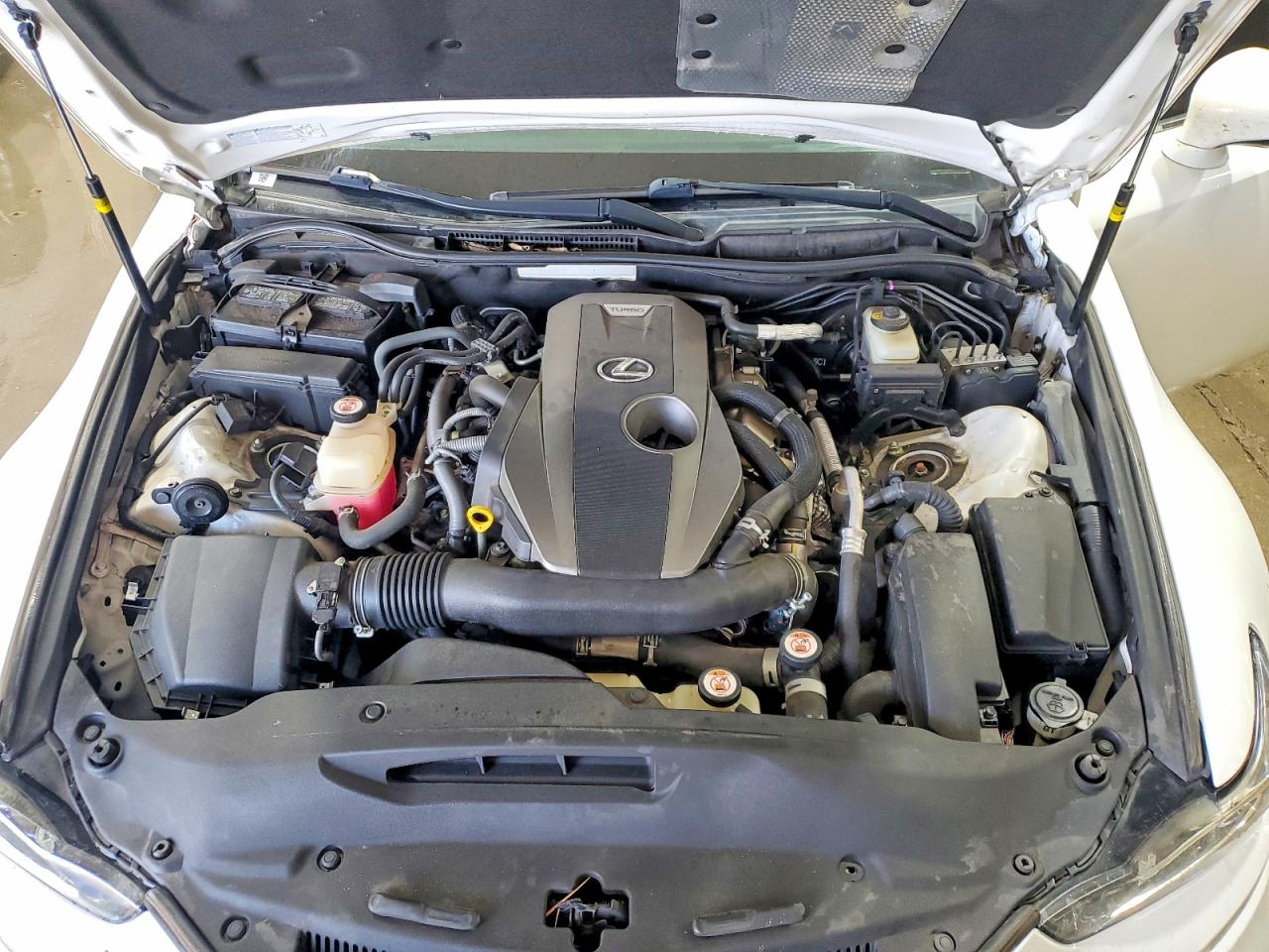 2018 LEXUS IS 300 photo 21