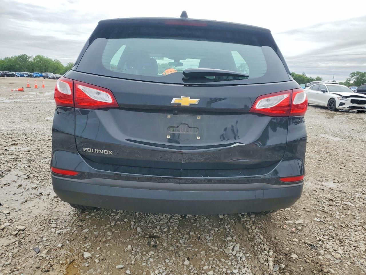 2019 CHEVROLET EQUINOX LS photo 6