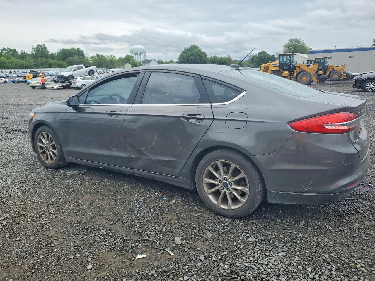 2017 FORD FUSION S photo 4
