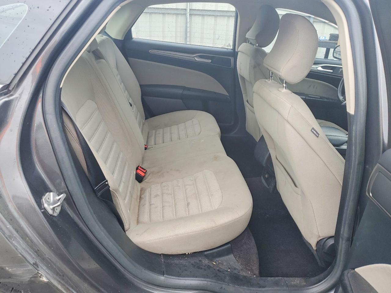 2017 FORD FUSION S photo 28