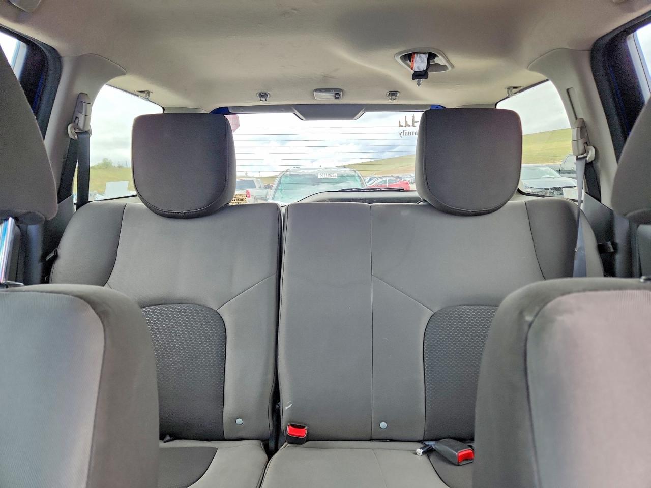 2012 NISSAN XTERRA X photo 28