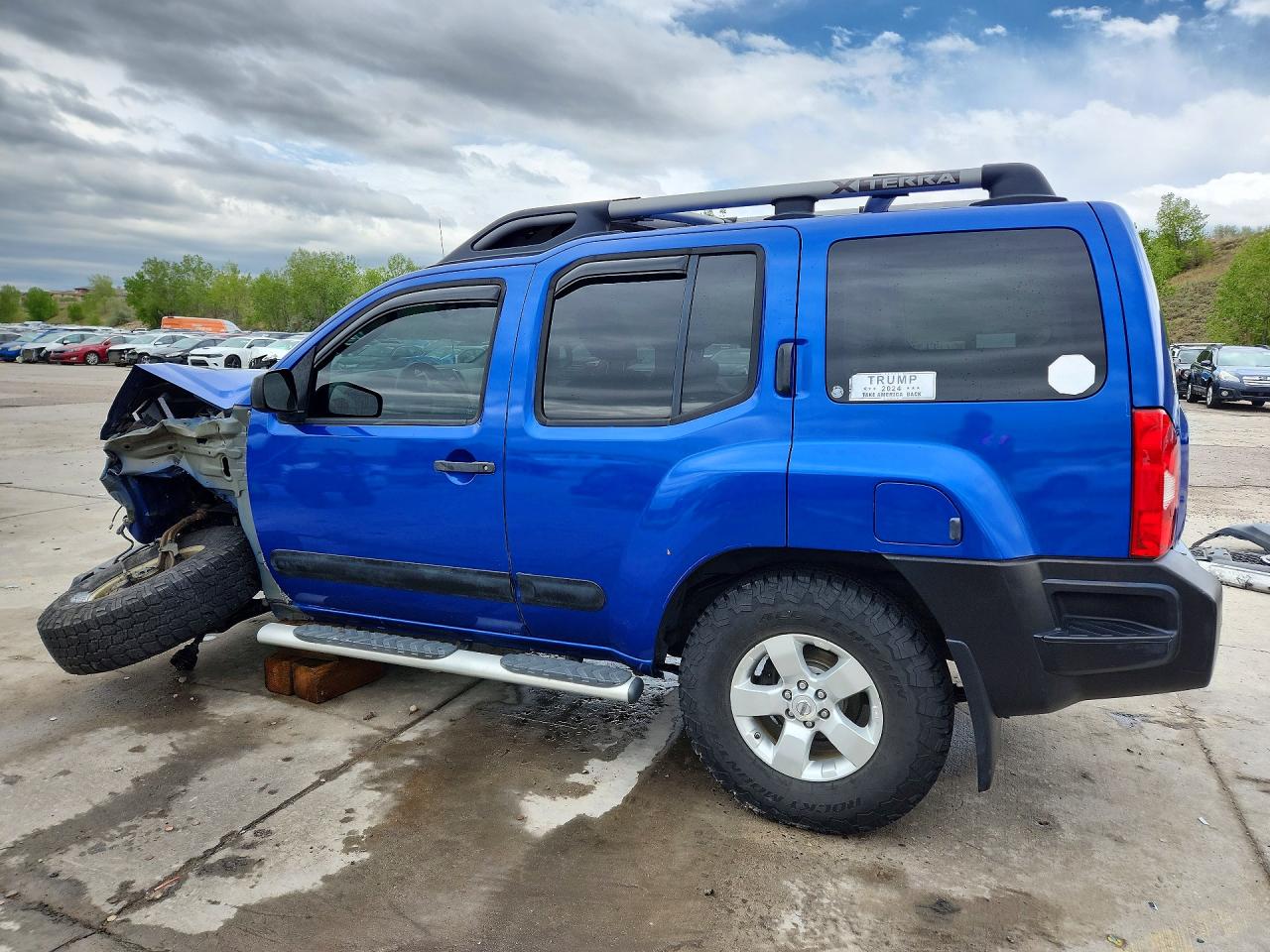 2012 NISSAN XTERRA X photo 4