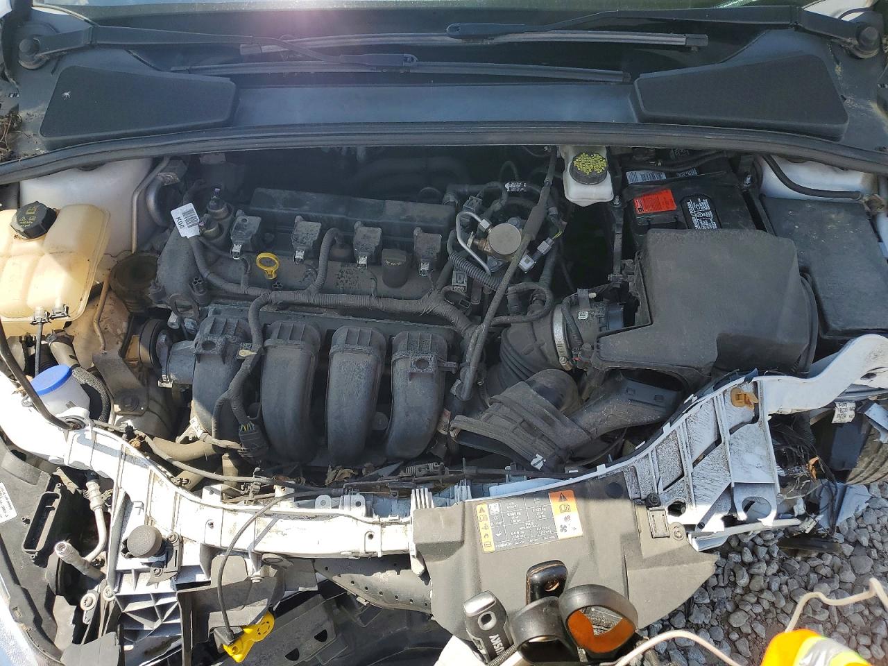 2017 FORD FOCUS photo 11