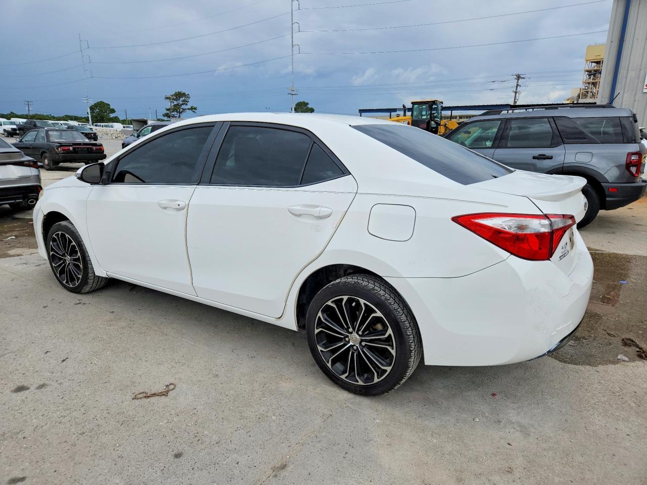 2014 TOYOTA COROLLA S PLUS photo 3