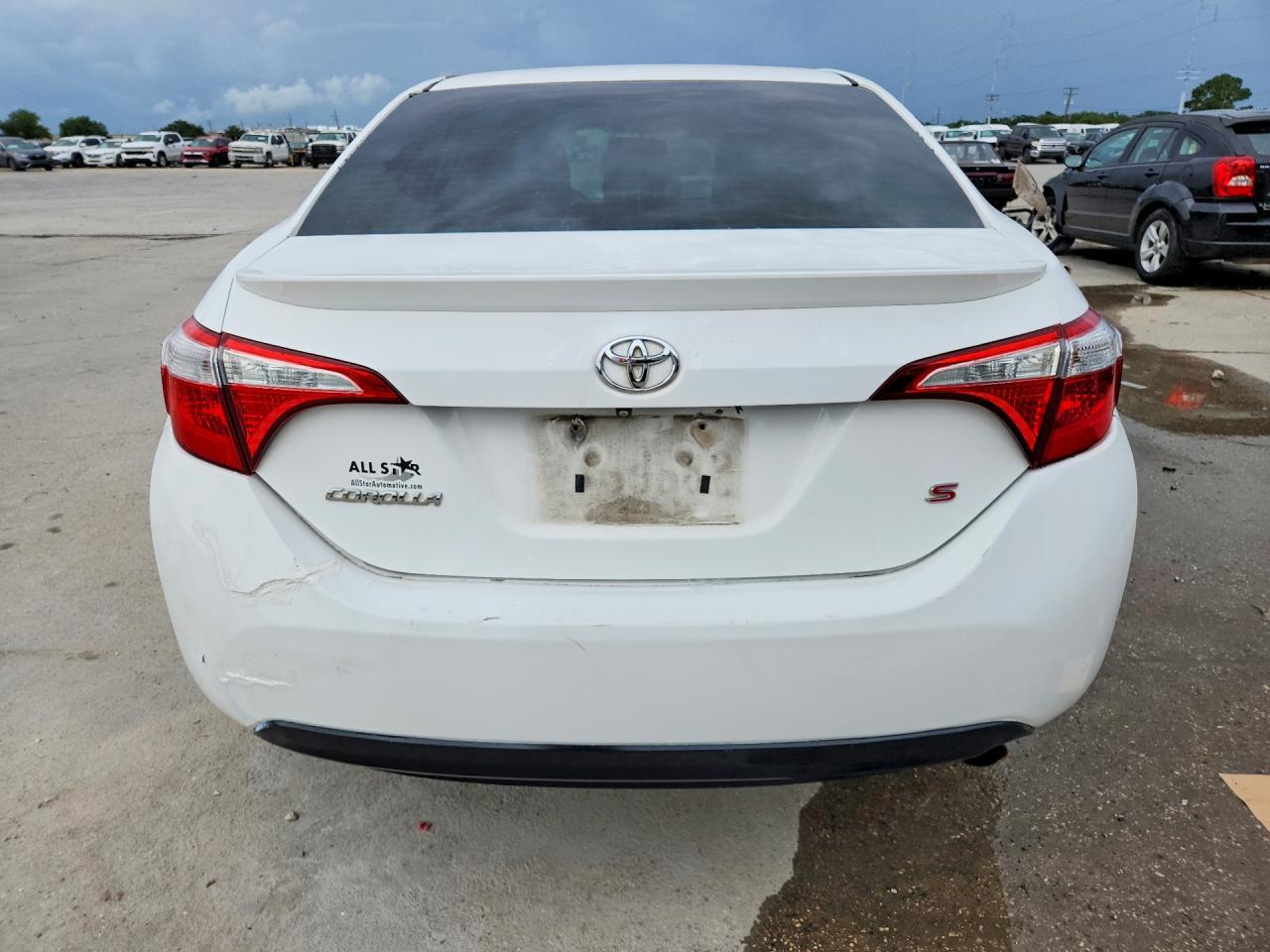 2014 TOYOTA COROLLA S PLUS photo 11