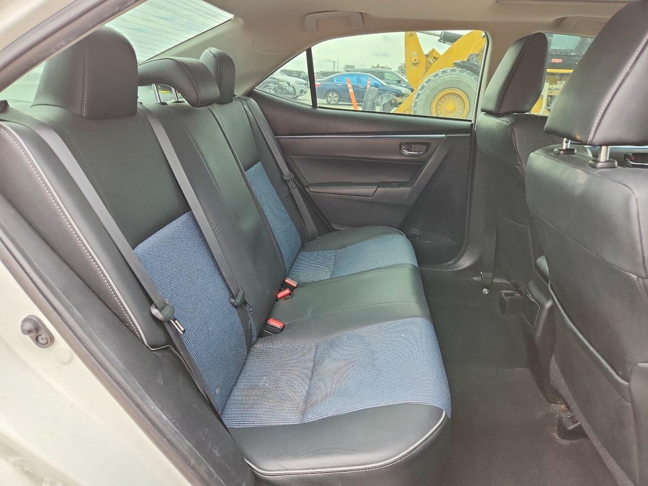 2014 TOYOTA COROLLA S PLUS photo 19