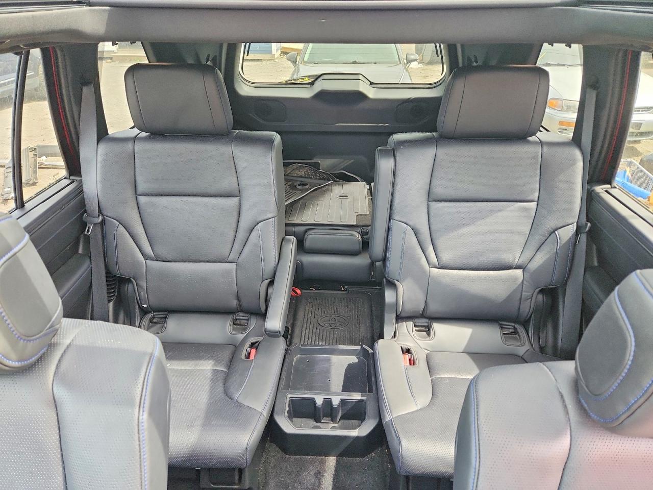 2023 TOYOTA SEQUOIA PLATINUM photo 10