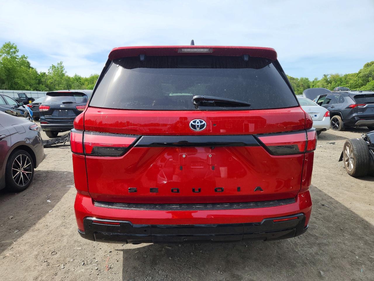 2023 TOYOTA SEQUOIA PLATINUM photo 6