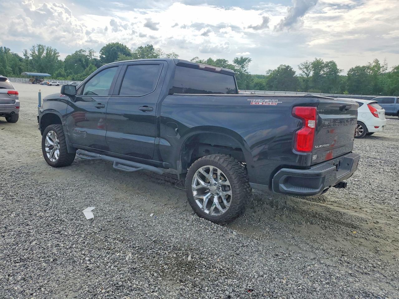 2020 CHEVROLET SILVERADO K1500 TRAIL BOSS CUSTOM photo 4