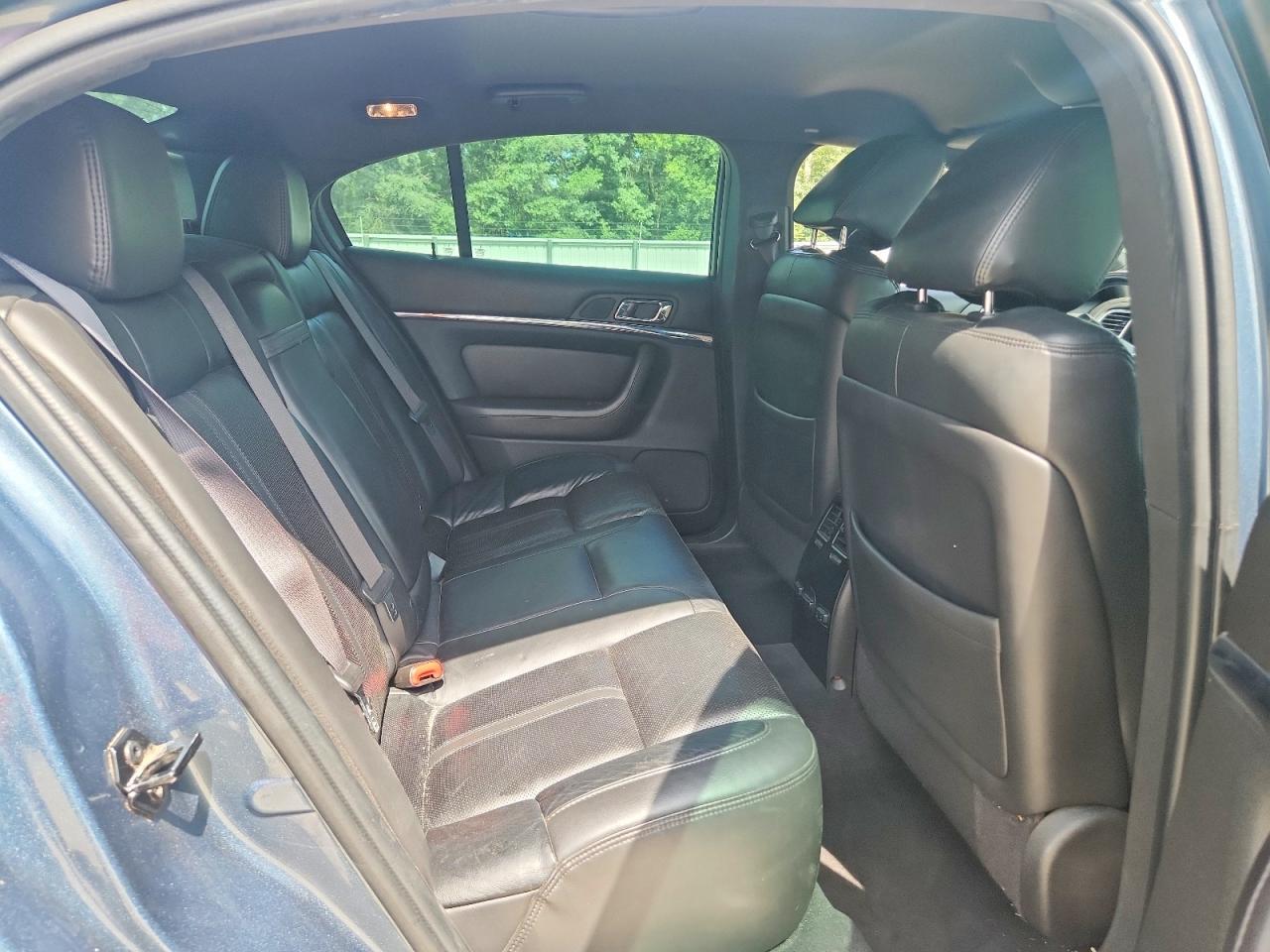 2010 LINCOLN MKS photo 19
