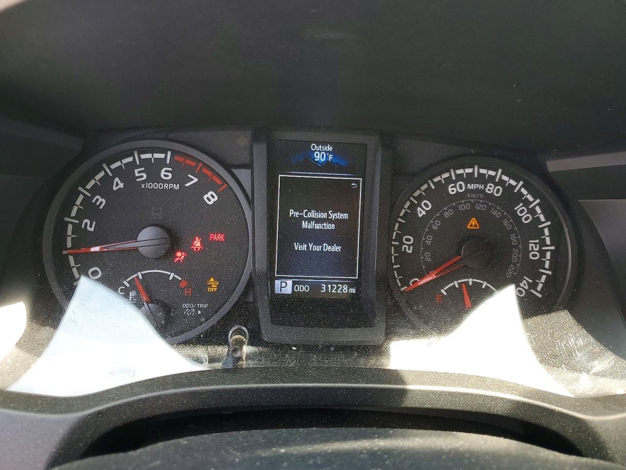 2022 TOYOTA TACOMA SR V6 photo 17