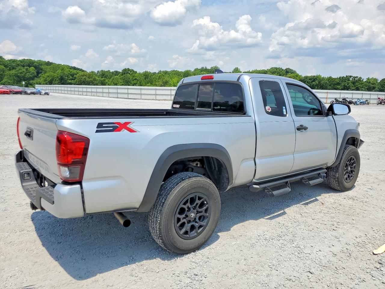 2022 TOYOTA TACOMA SR V6 photo 5