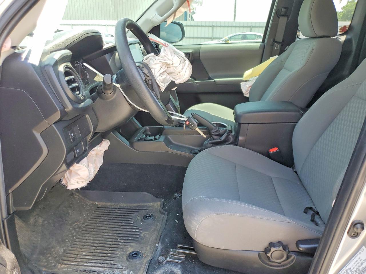 2022 TOYOTA TACOMA SR V6 photo 13