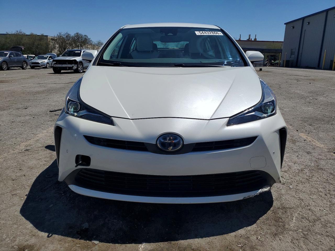 2019 TOYOTA PRIUS XLE photo 13