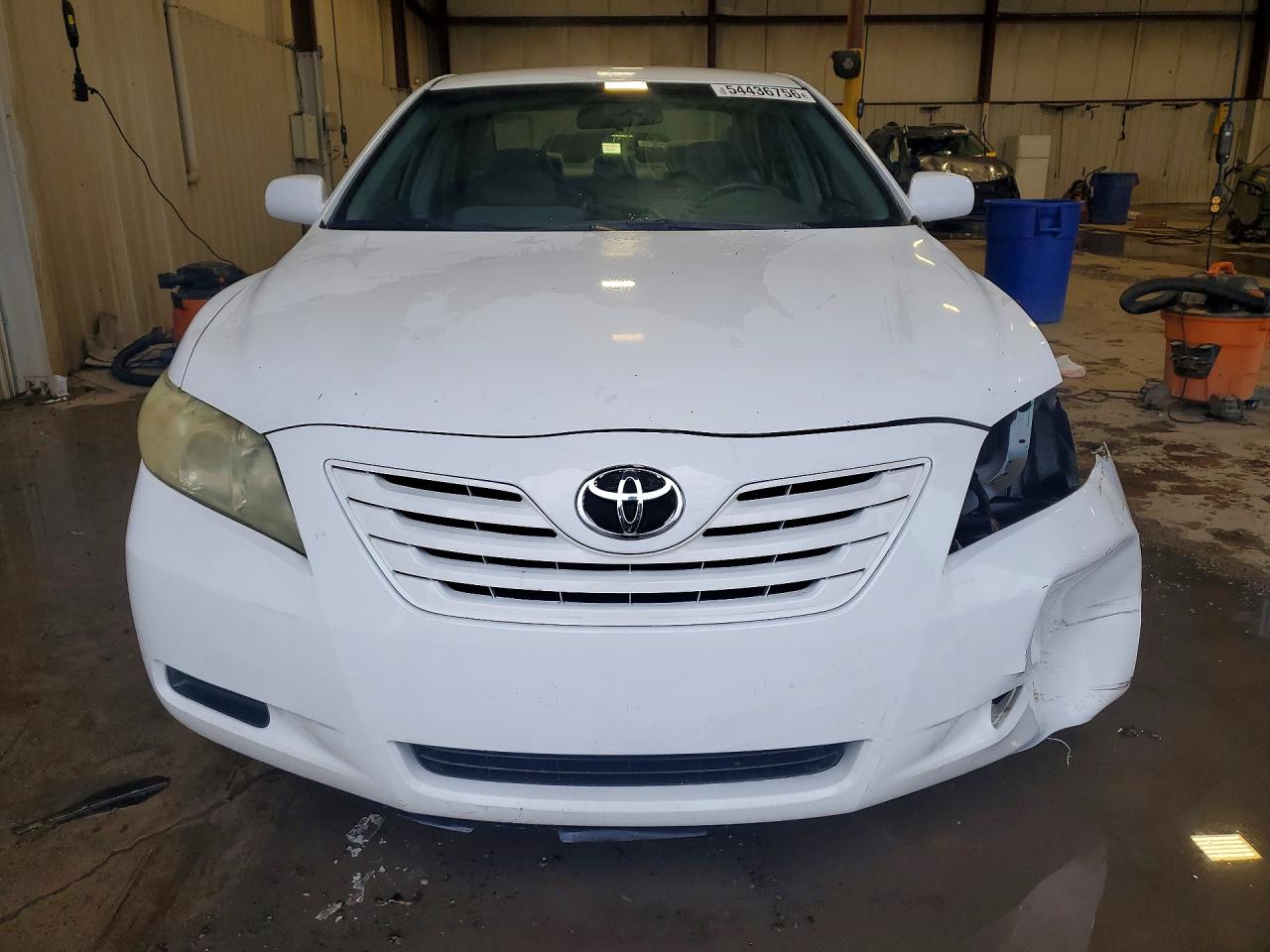 2009 TOYOTA CAMRY LE photo 5