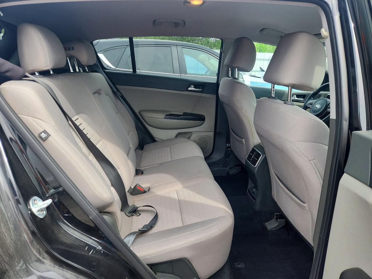 2018 KIA SPORTAGE LX photo 31