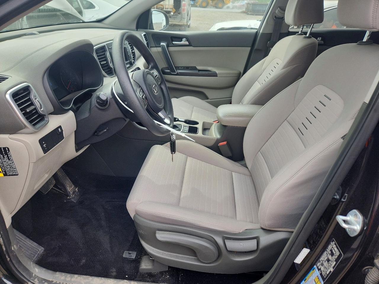 2018 KIA SPORTAGE LX photo 19