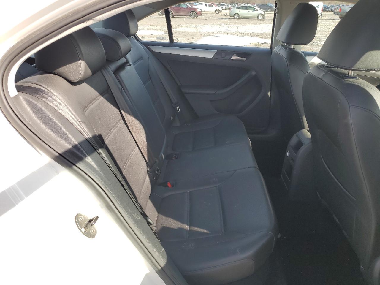 2013 VOLKSWAGEN JETTA SE photo 19