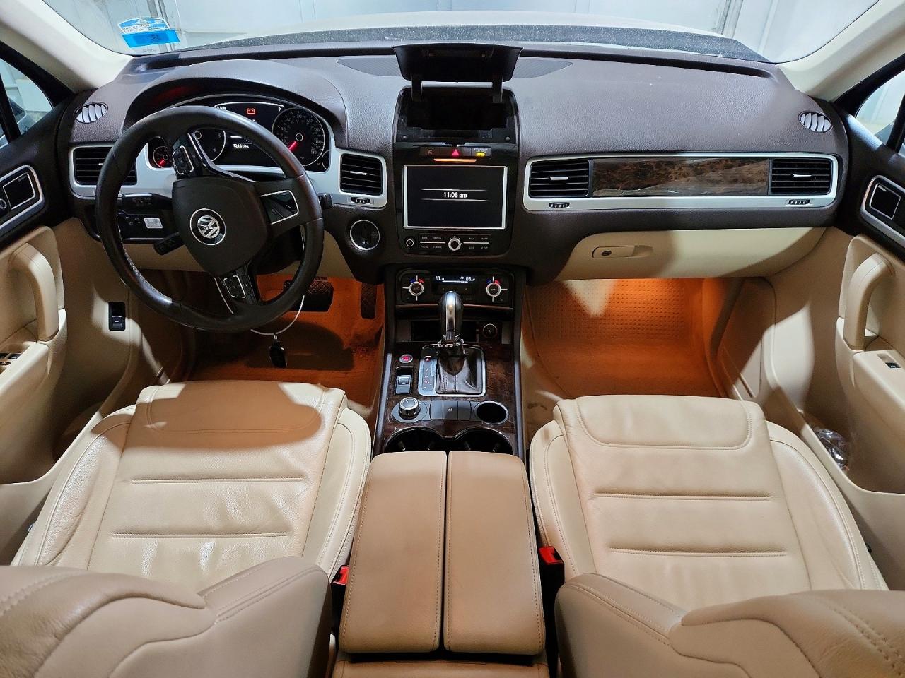 2013 VOLKSWAGEN TOUAREG V6 TDI photo 22