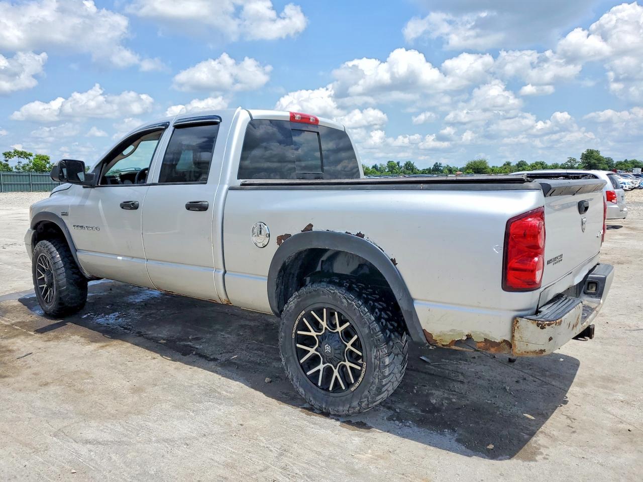 2007 DODGE RAM 1500 ST photo 3