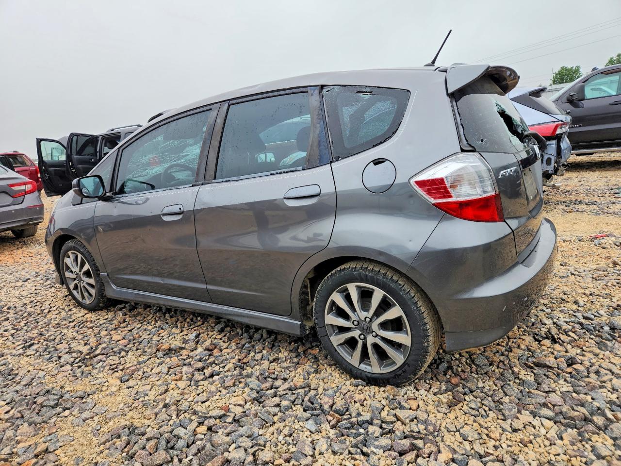2013 HONDA FIT SPORT photo 4