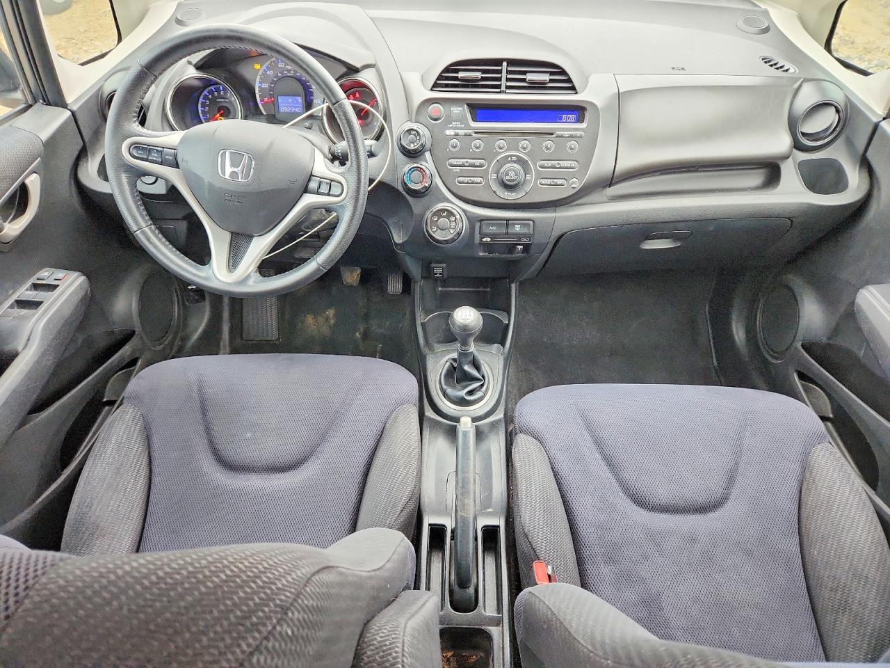 2013 HONDA FIT SPORT photo 22