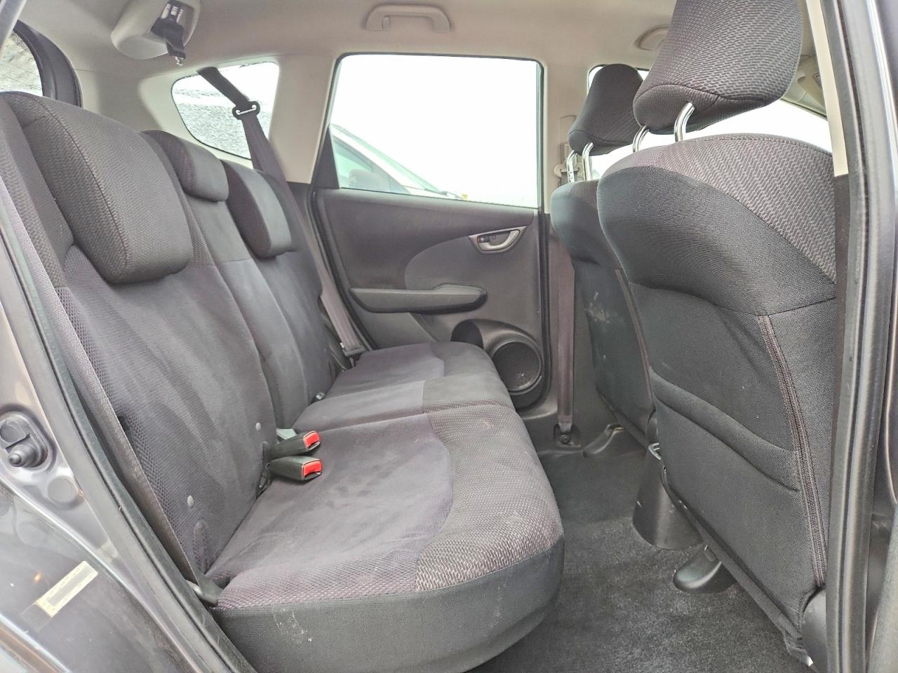 2013 HONDA FIT SPORT photo 28