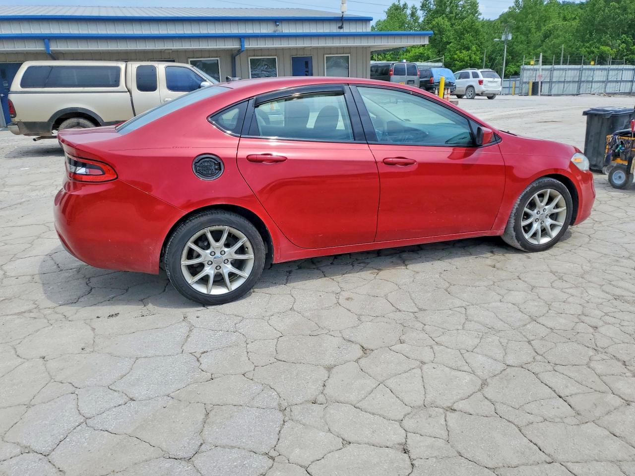 2013 DODGE DART SXT photo 5