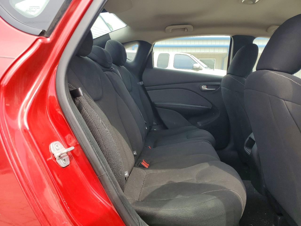 2013 DODGE DART SXT photo 19