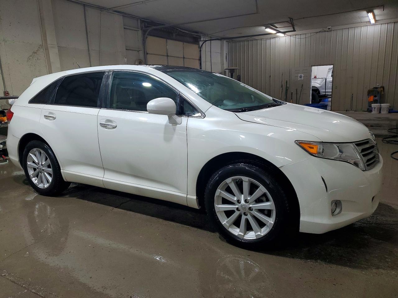 2010 TOYOTA VENZA FWD 4CYL photo 7