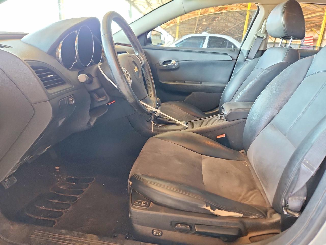 2011 CHEVROLET MALIBU 2LT photo 19