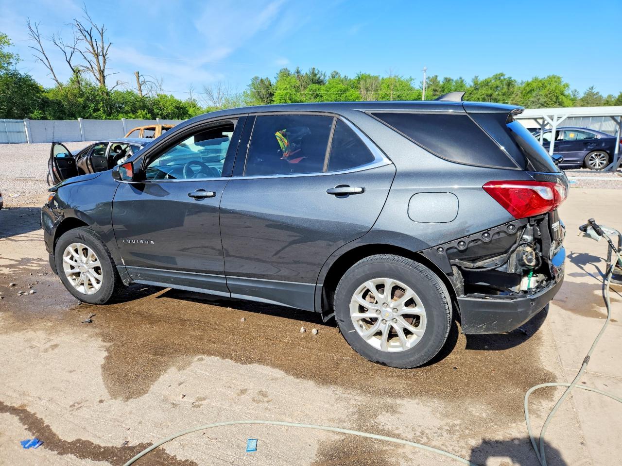 2020 CHEVROLET EQUINOX LT photo 4