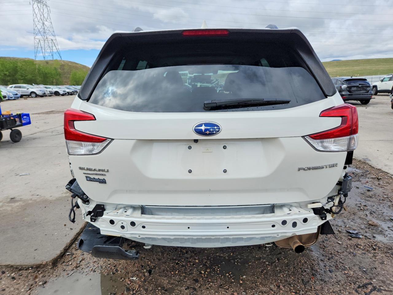2020 SUBARU FORESTER PREMIUM photo 16