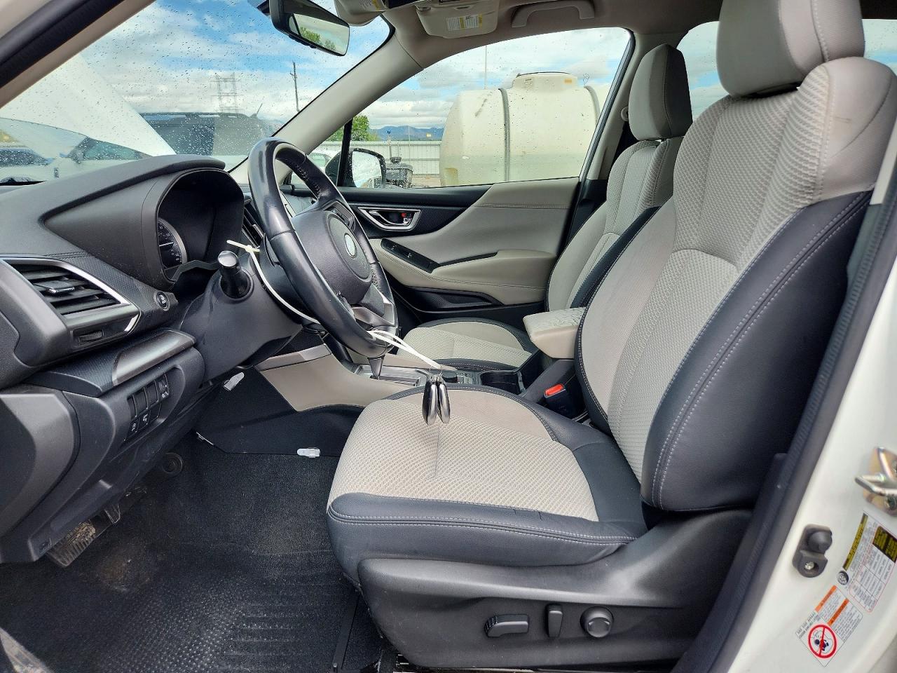 2020 SUBARU FORESTER PREMIUM photo 19