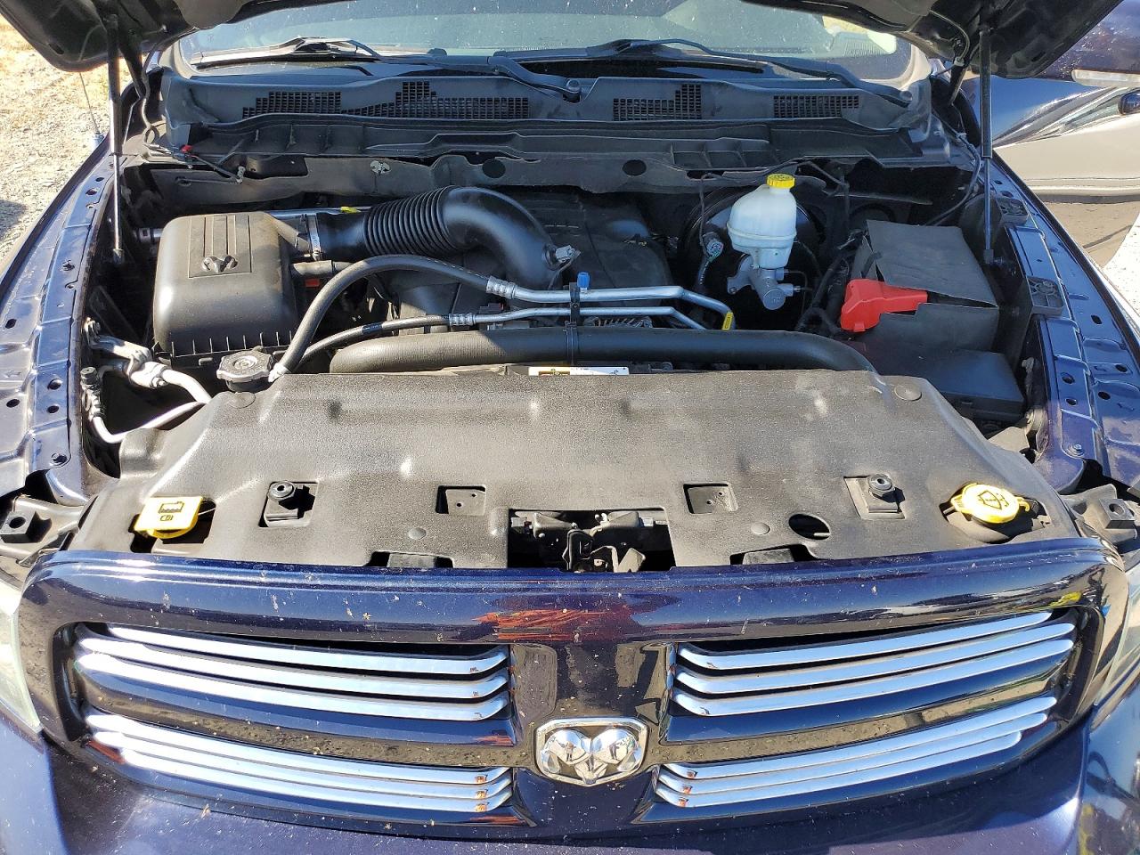 2013 RAM 1500 SPORT photo 31