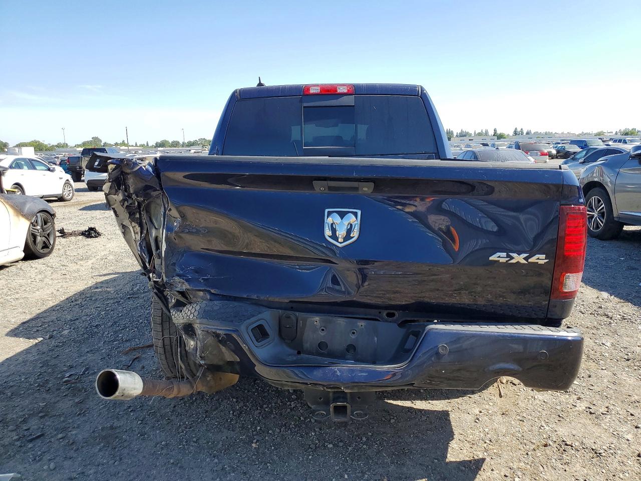 2013 RAM 1500 SPORT photo 16