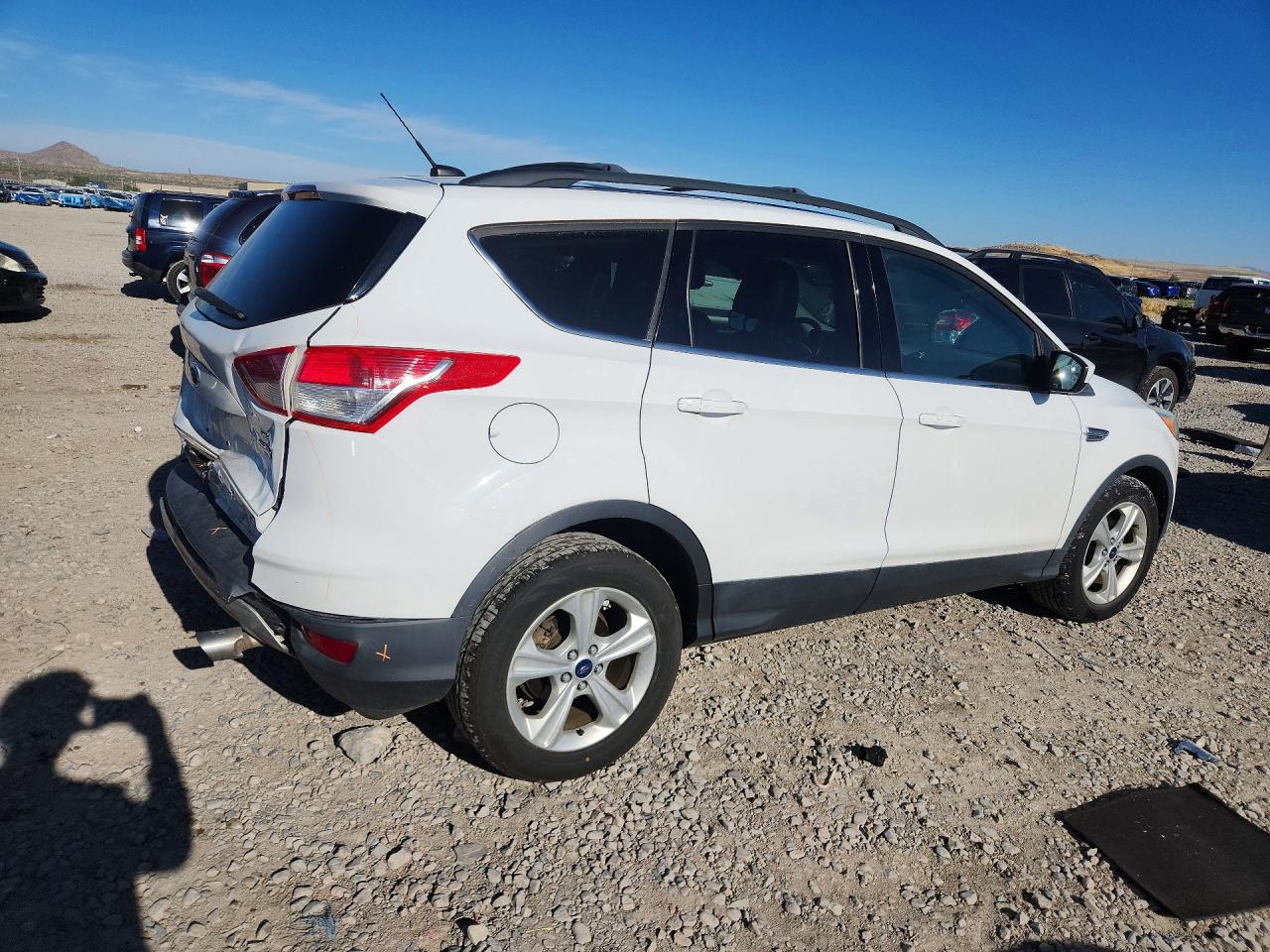 2016 FORD ESCAPE SE photo 5