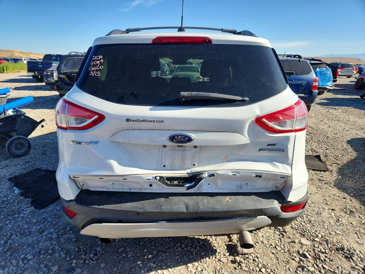2016 FORD ESCAPE SE photo 11