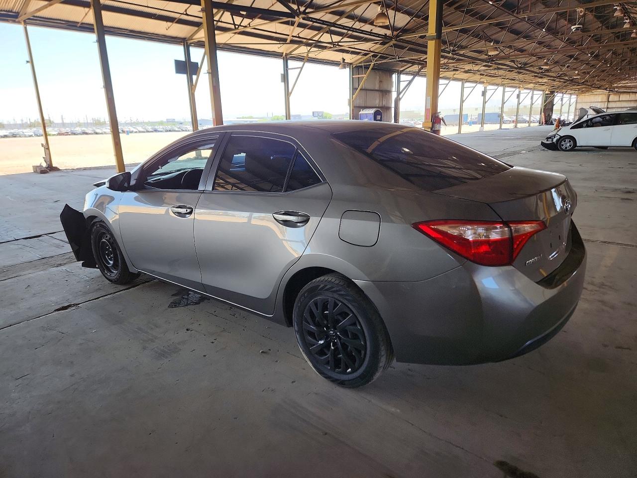 2019 TOYOTA COROLLA LE photo 4
