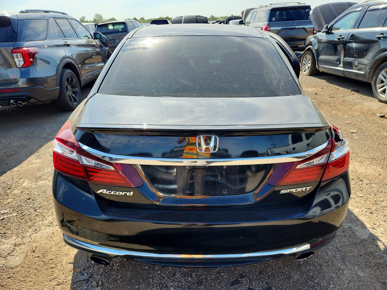 2017 HONDA ACCORD SPORT photo 16