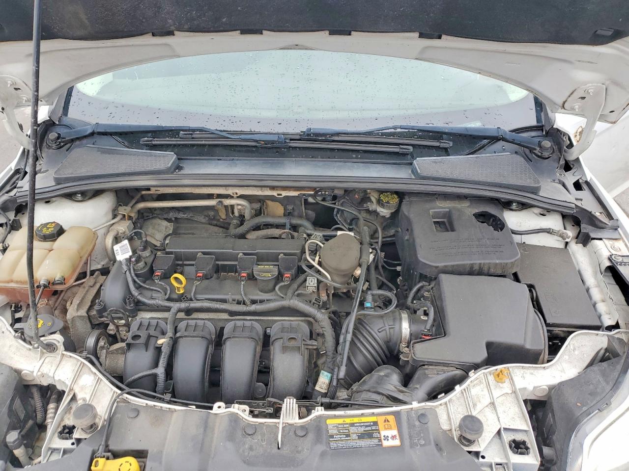 2014 FORD FOCUS SE photo 31