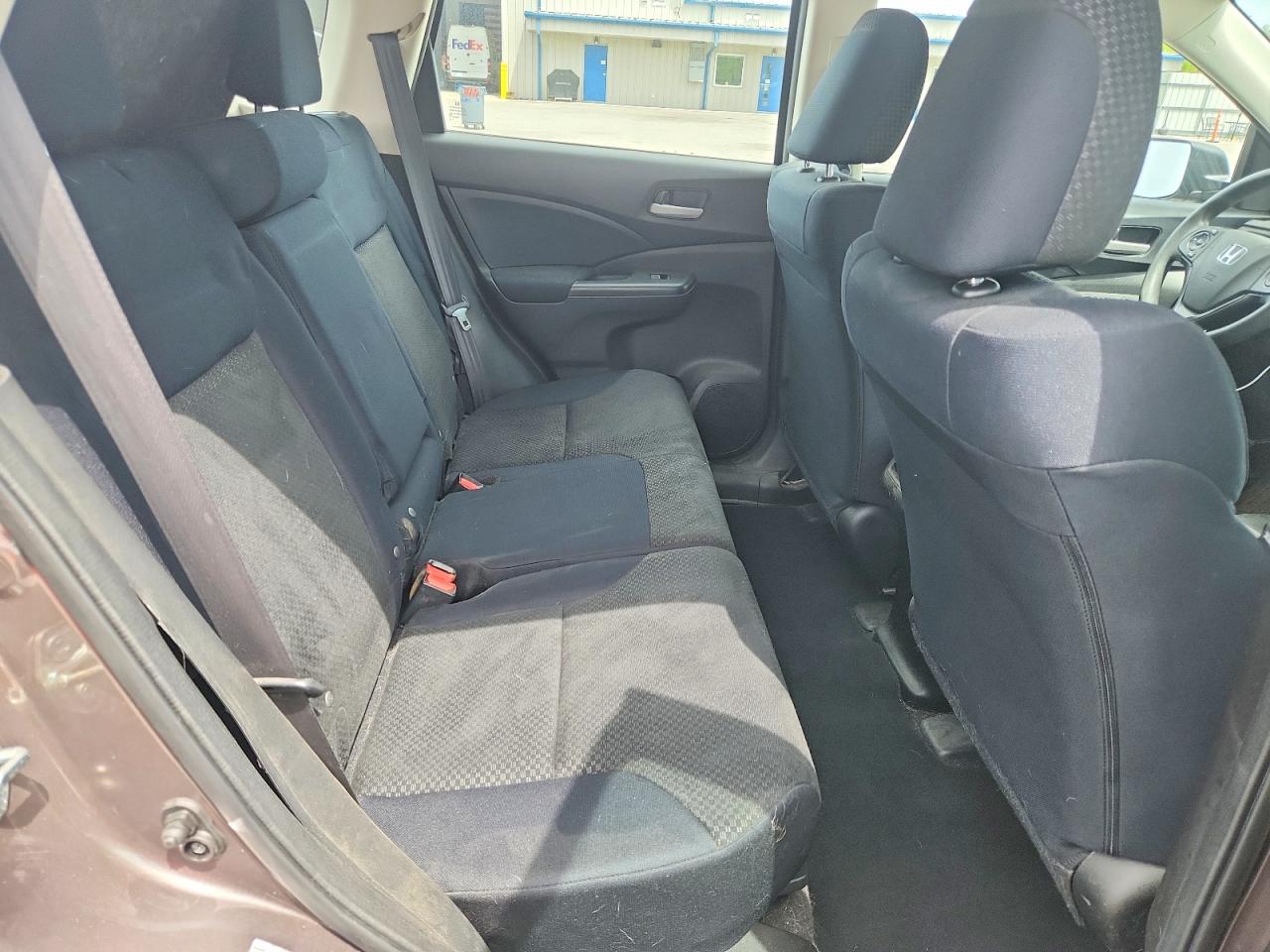 2015 HONDA CR-V LX photo 10