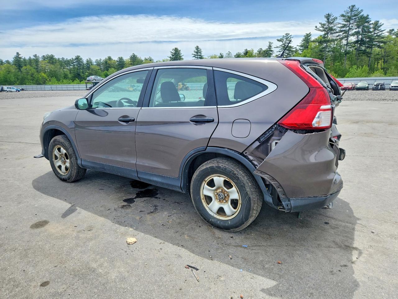 2015 HONDA CR-V LX photo 2