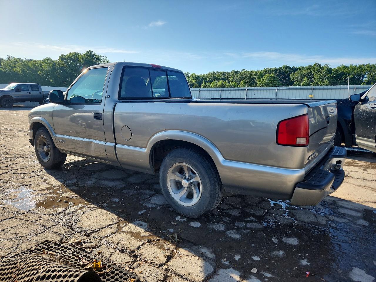 1998 CHEVROLET S TRUCK S10 photo 3