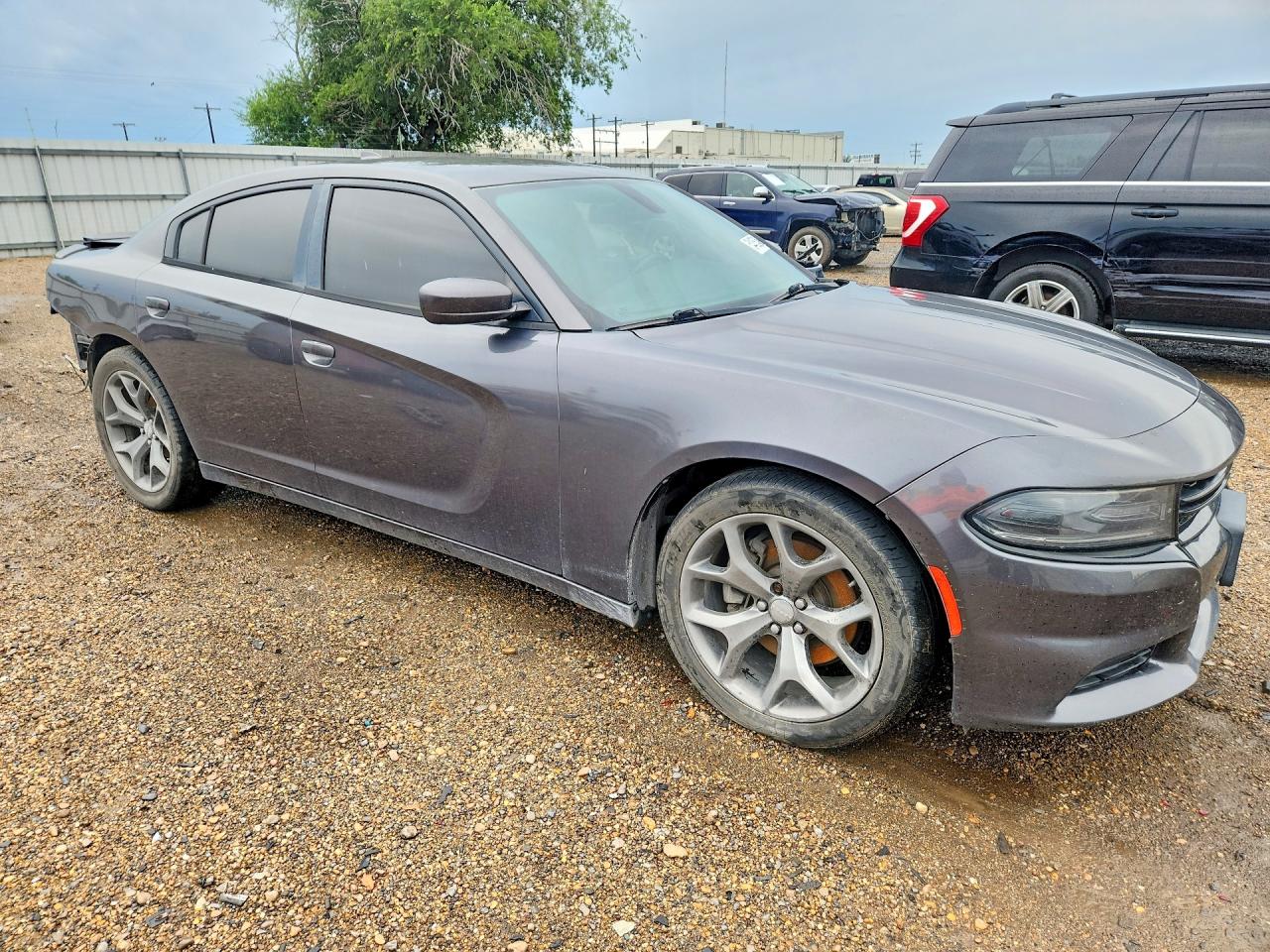 2015 DODGE CHARGER R photo 10
