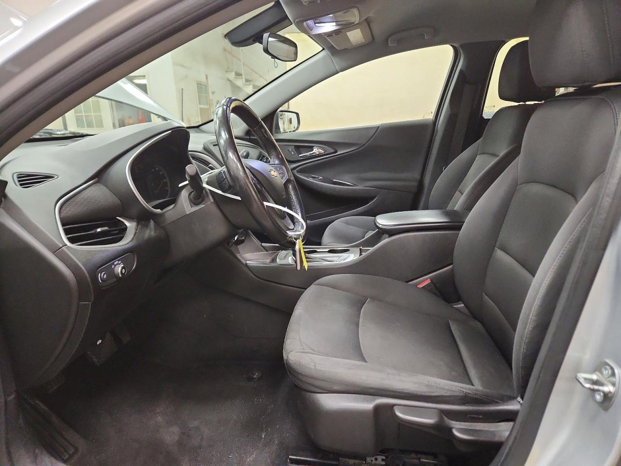 2016 CHEVROLET MALIBU LS photo 19