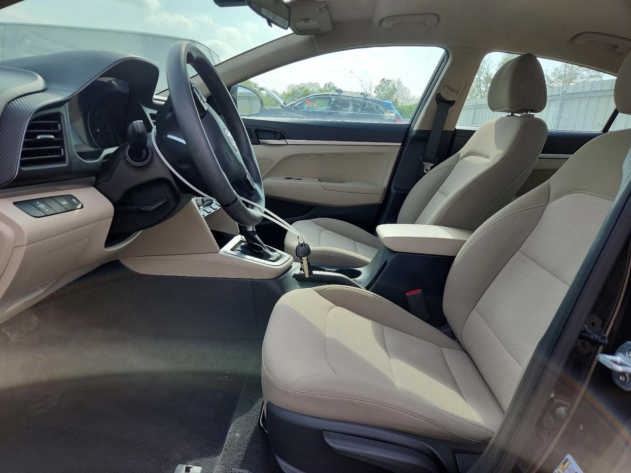 2020 HYUNDAI ELANTRA SE photo 7